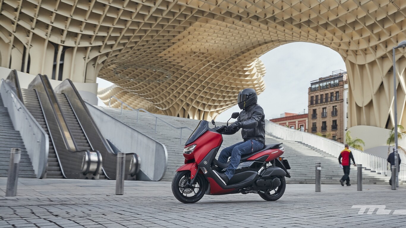 Tipos y modelos <br>de motos Scooter