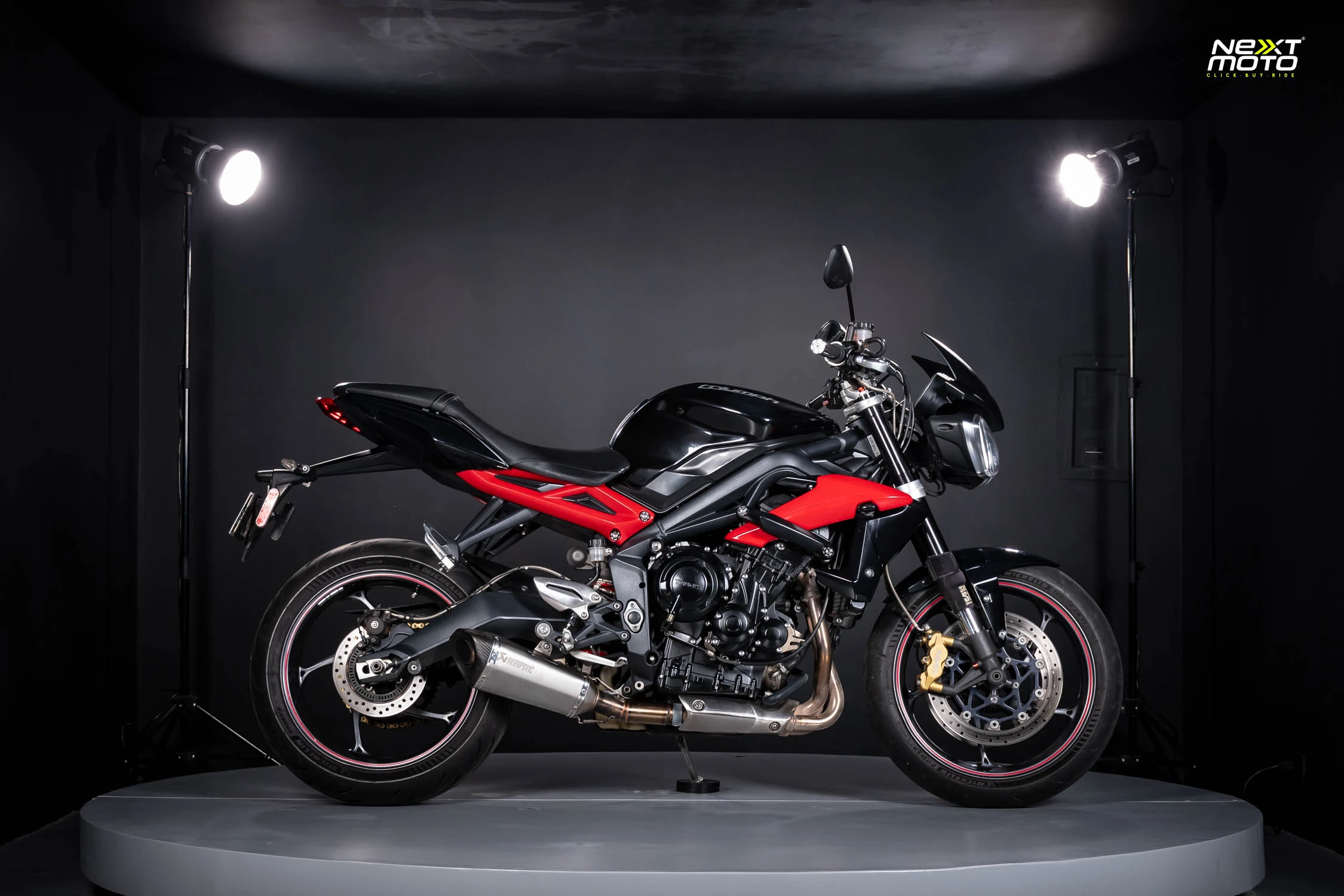 Triumph STREET TRIPLE R ABS 2013 #1024
