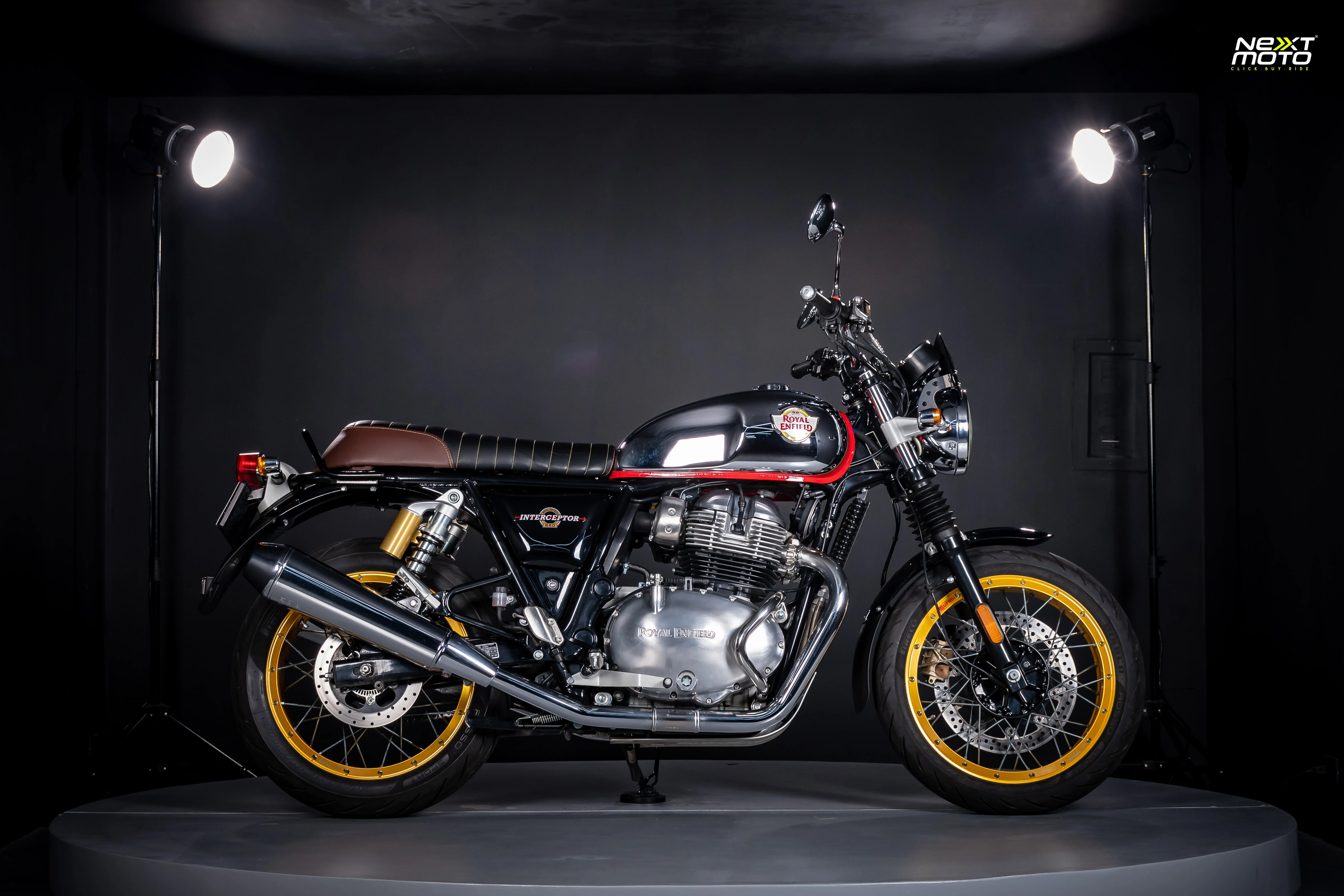 Royal Enfield INTERCEPTOR 650 2023 #1032
