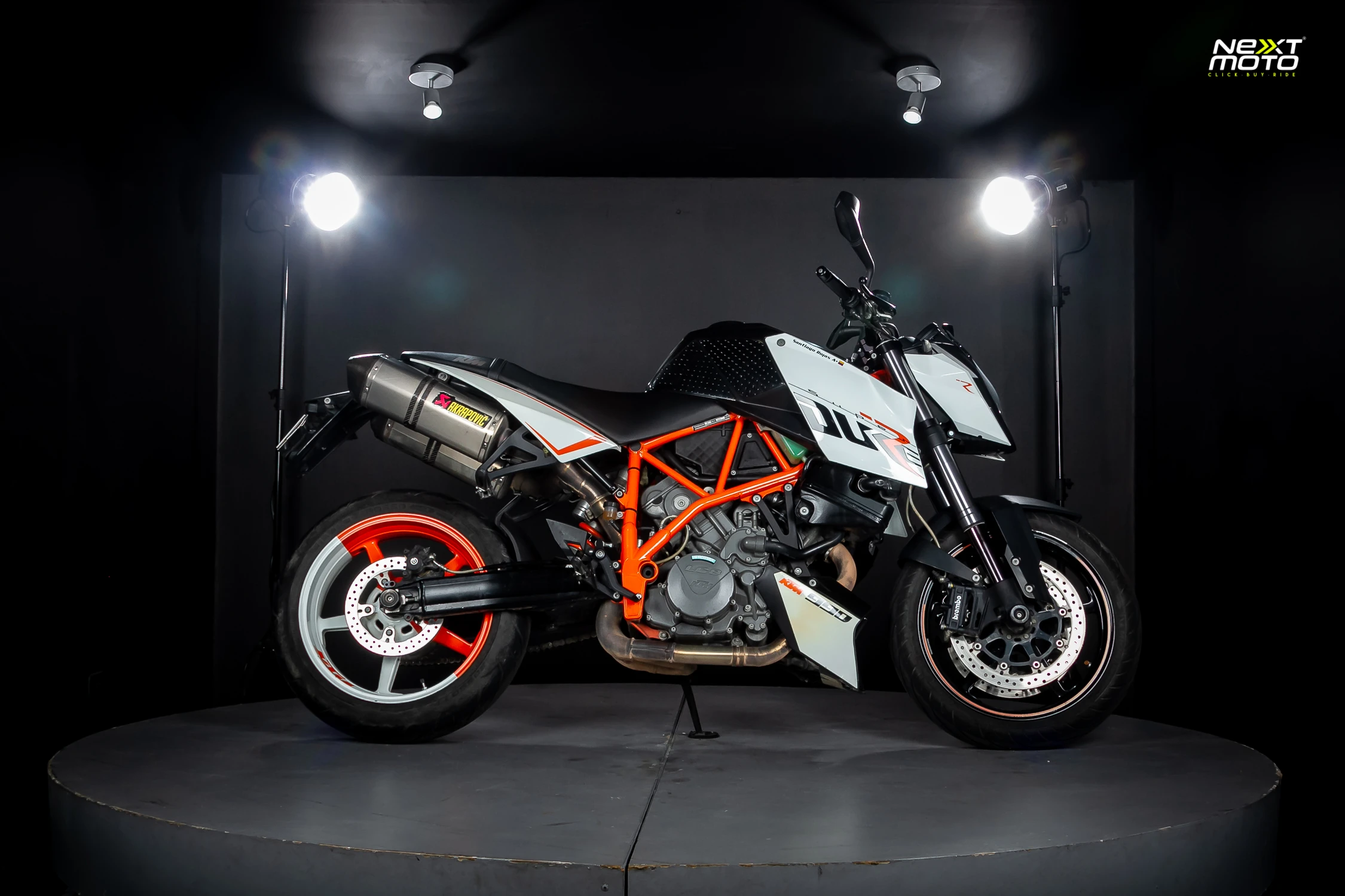 KTM 990 Super Duke R 2013 #672