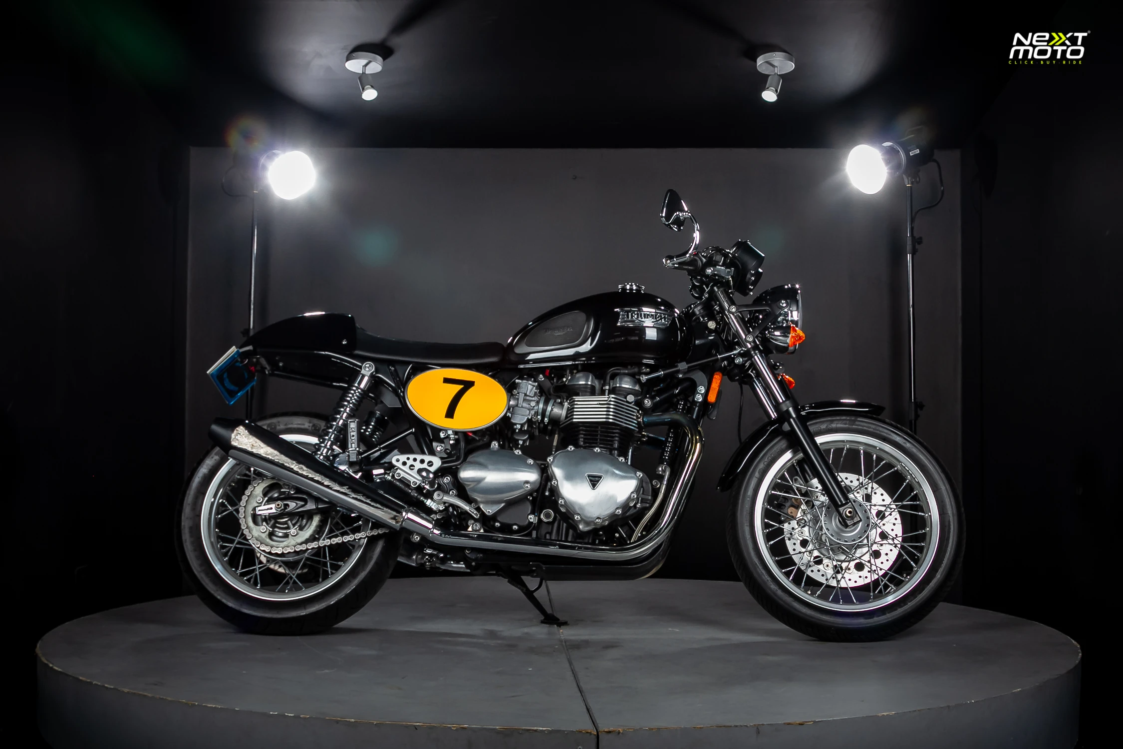 Triumph Thruxton 2014 #686