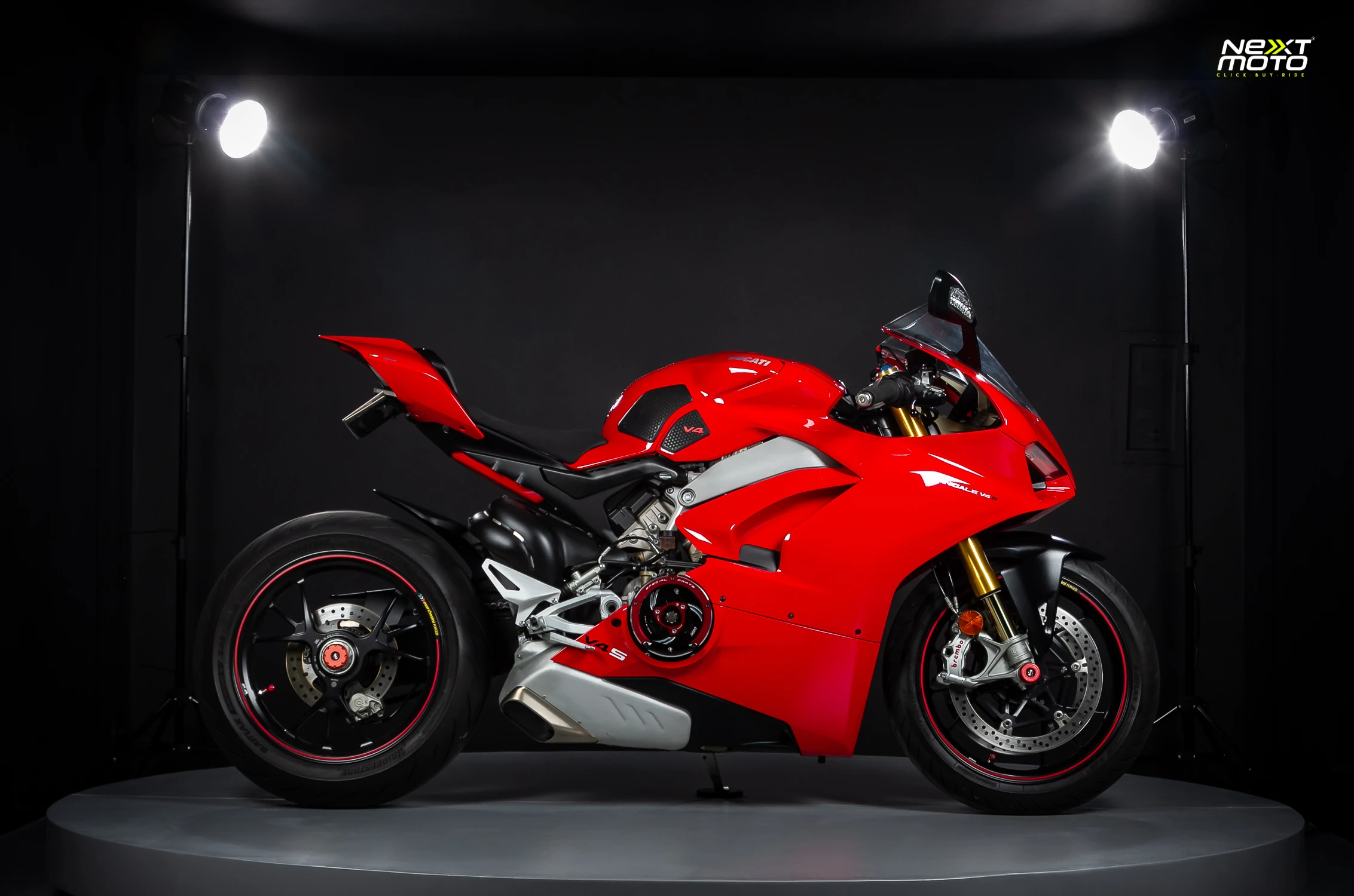 Ducati PANIGALE V4 S 2019 #777