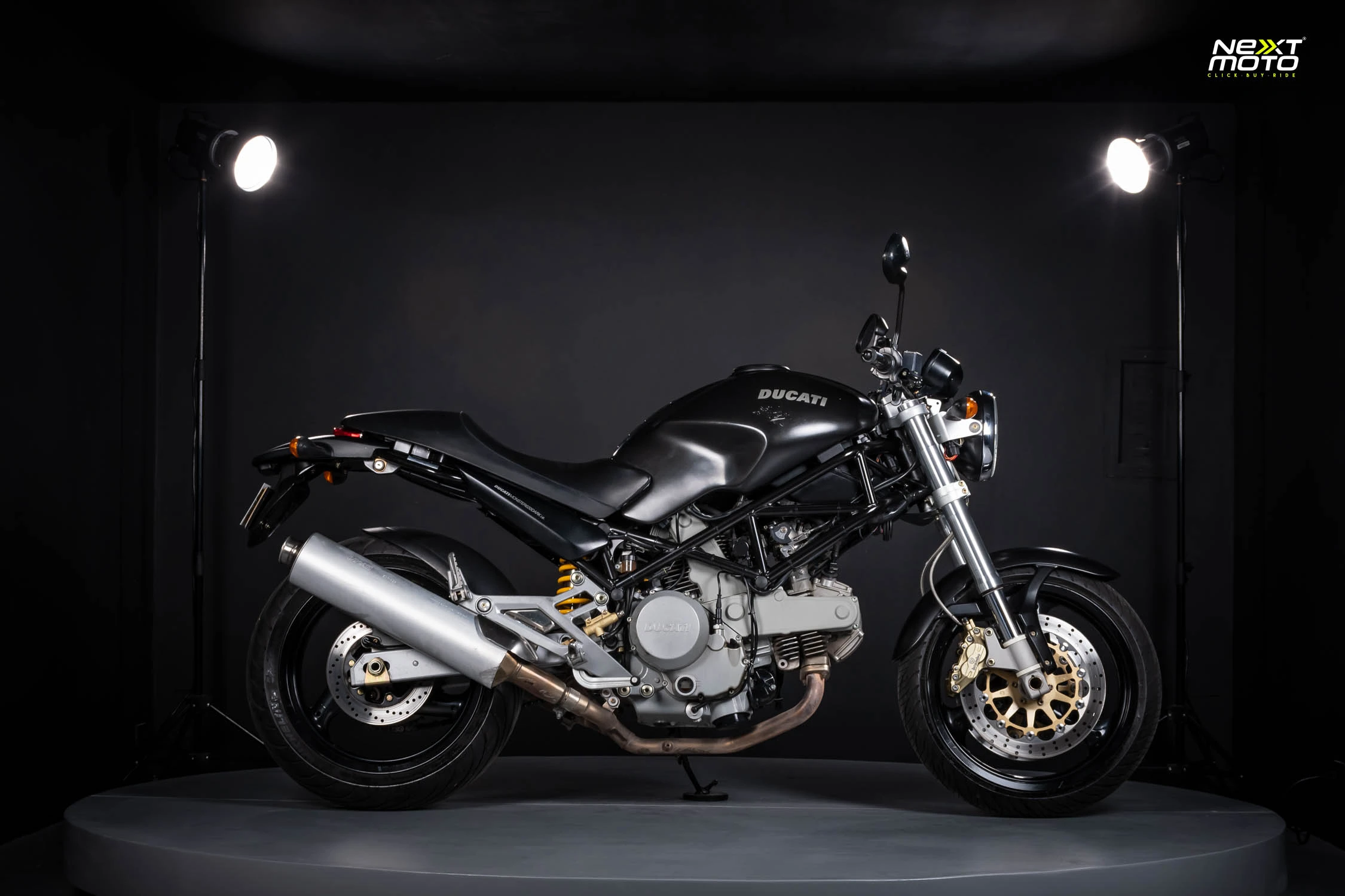 Ducati MONSTER 620 DARK 2005 #885