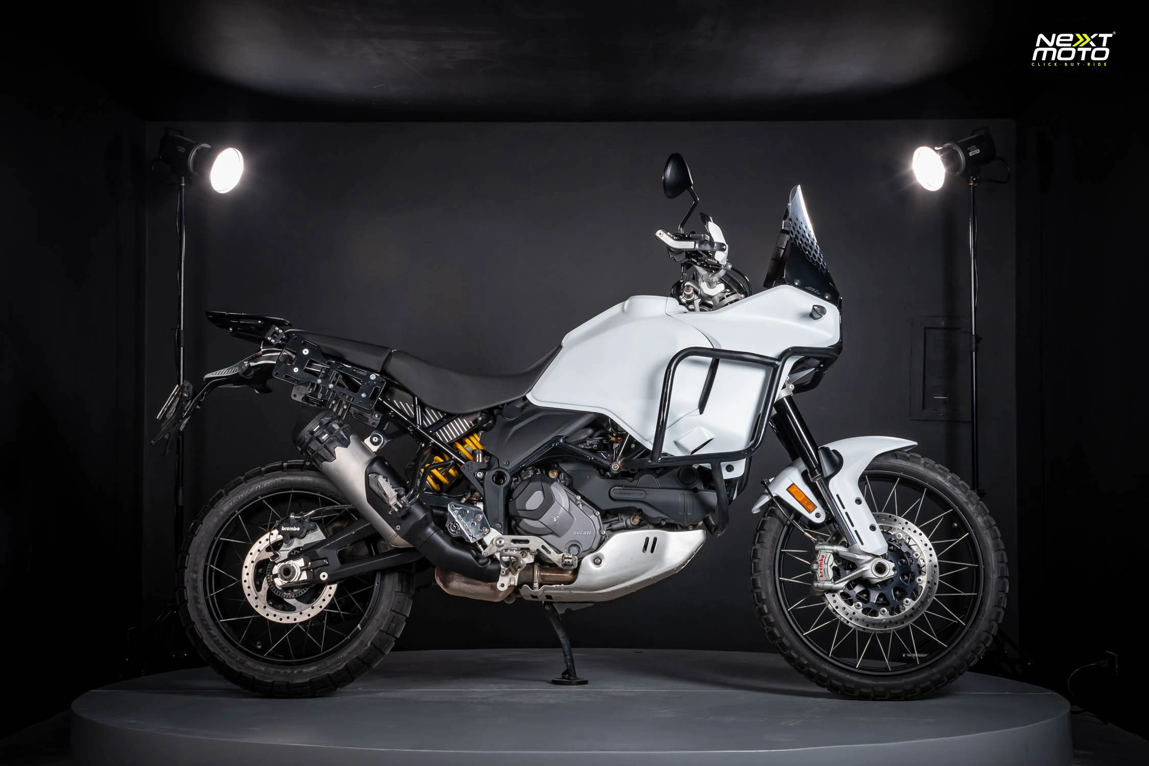 Ducati DESERT X 2024 #941