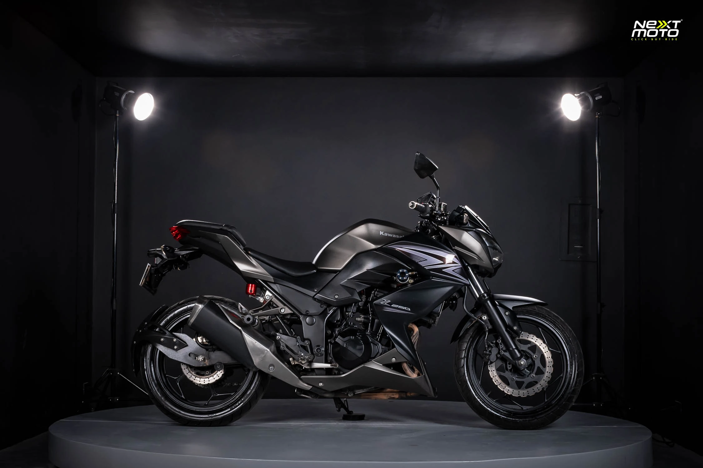 Kawasaki Z 250 2016 #943